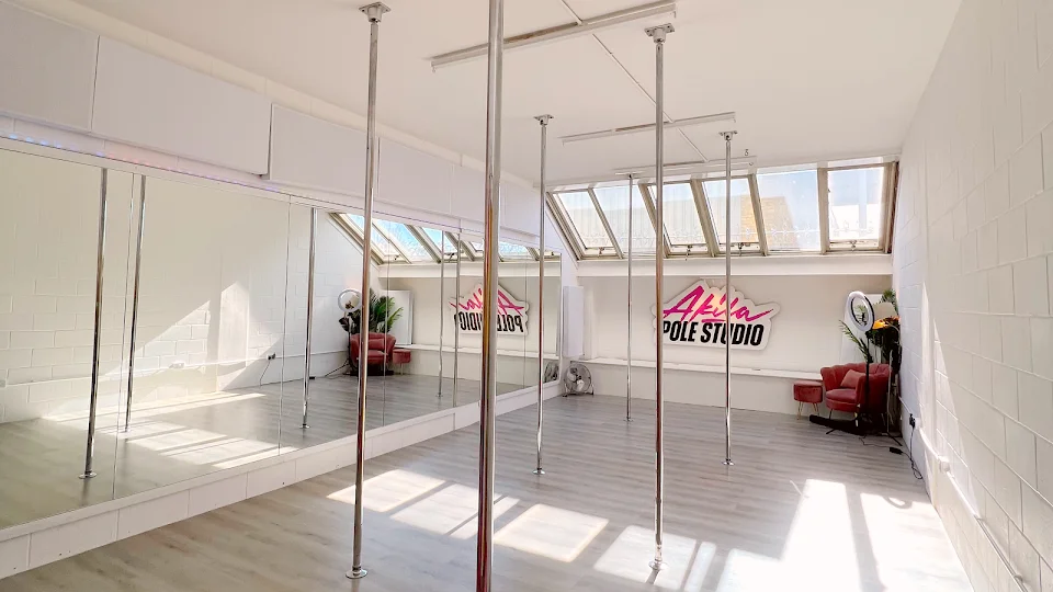Akila Pole Studio dance studio in Lambeth