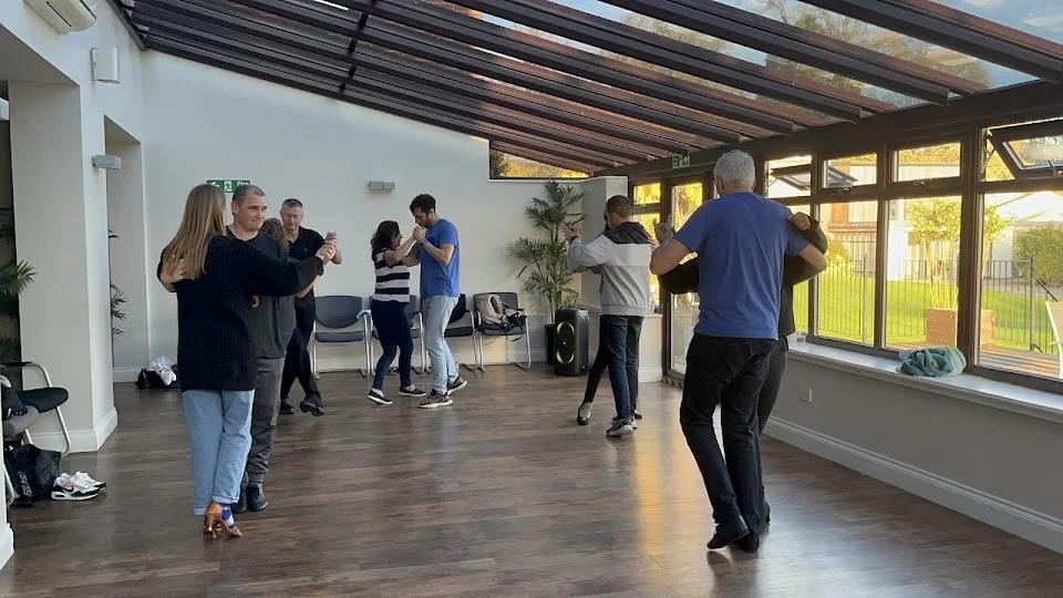 ATDANCING