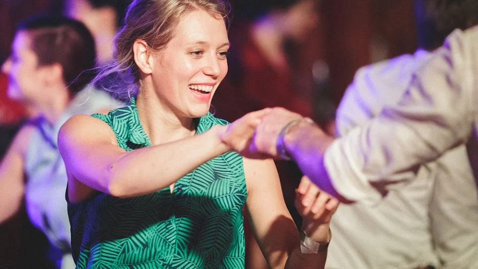 Learn to Swing Dance
