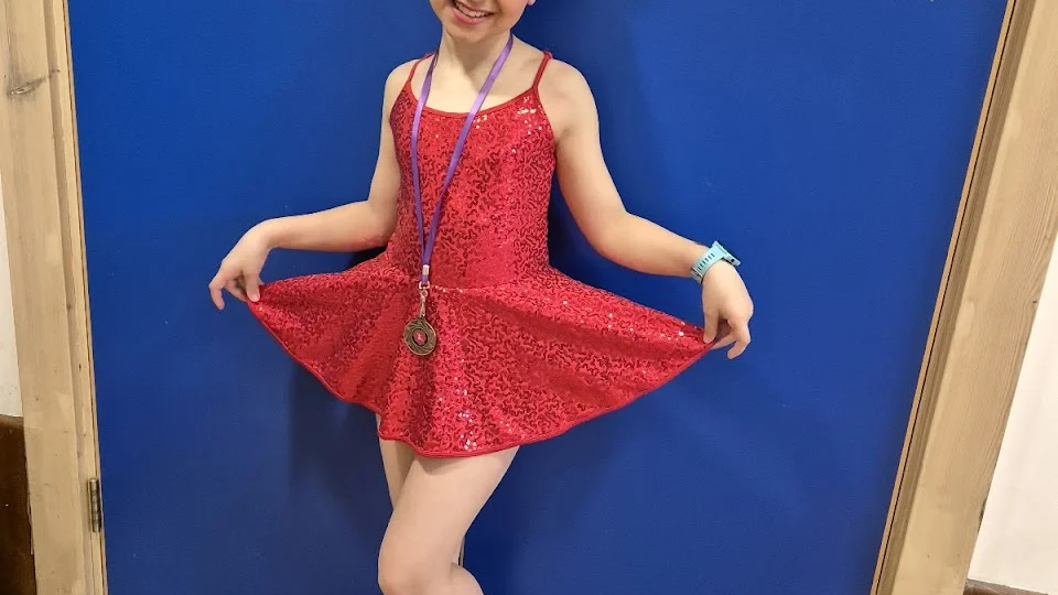 Lenvon Stars of Tomorrow, Performing Arts School