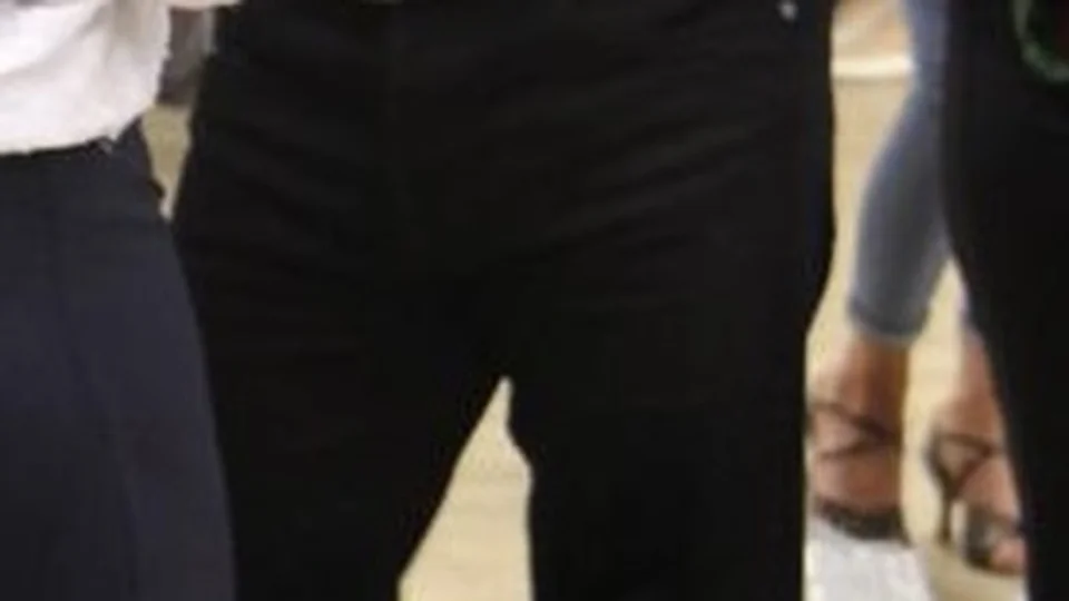 Salsa Classes in London with Nelson Batista dance studio in Westminster