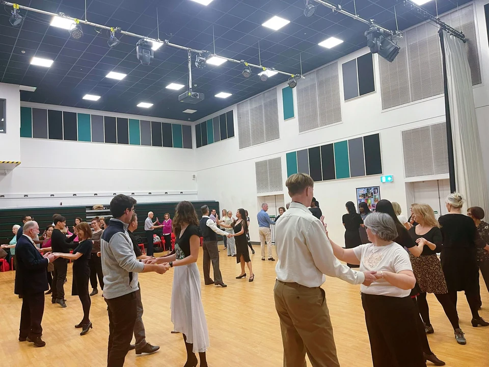 Group dance class in a spacious studio