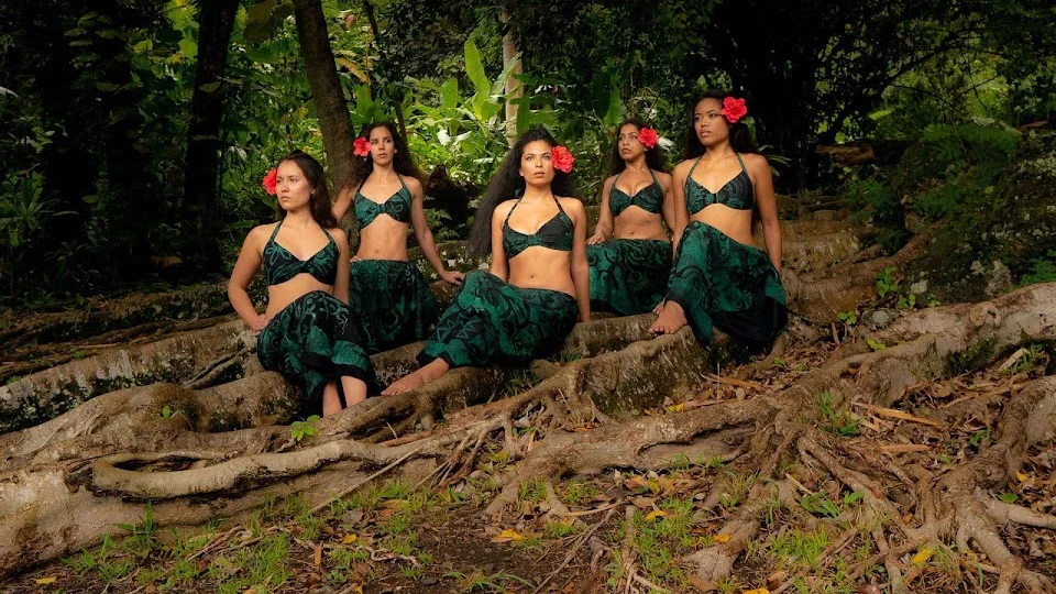 London School of Hula and 'Ori