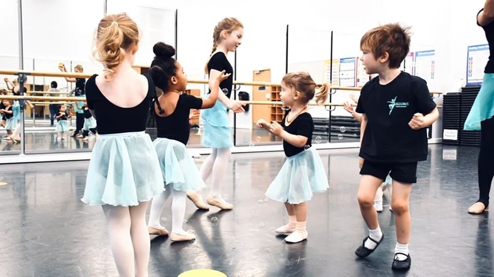 Pullums Dance Academy dance studio in Barking and dagenham