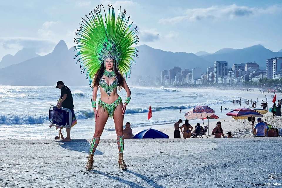 Samba de Rainha | Brazilian Samba Dance & Entertainment London — Westminster dance studio interior