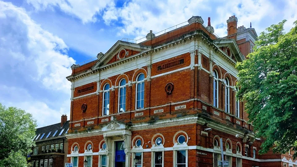 Wac Arts dance studio in Camden